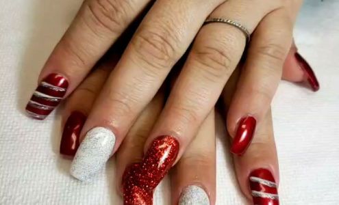 Celia's Nails & Salon Palmview