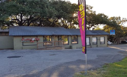 Cuttin Up Hair Salon