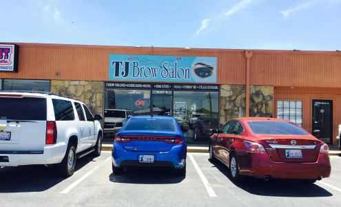 TJ brow salon eyebrow threading 3130 NW Cache Rd suite 4, Lawton Oklahoma 73505