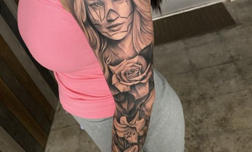 Avenue Tattoo Studio 1126 NW Cache Rd, Lawton Oklahoma 73507