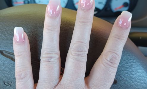 DA-VI Nails (Inside Walmart Bloomington) St. George