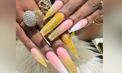 Davinci Nails spa Llc