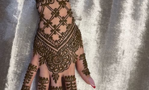 Mamta’s Backstage salon