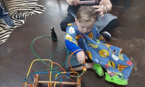 Kutting Edge 804 W Blakely Ave, Rush Springs Oklahoma 73082