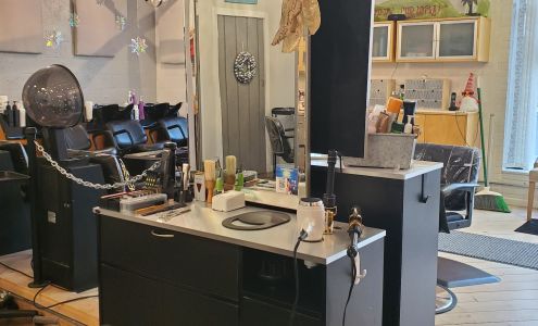 The Salon Grand Haven