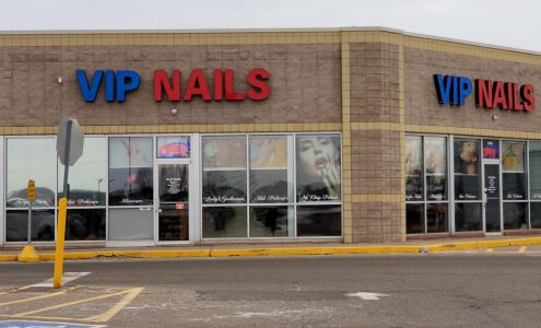 VIP NAILS Eau Claire