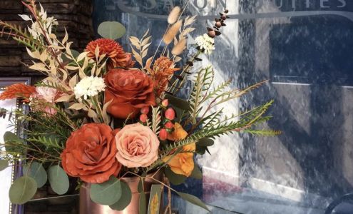 Phenix Salon Suites Huntington Beach - 5 Points