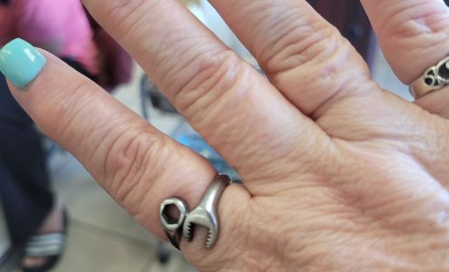 Ladies Nails Lakewood