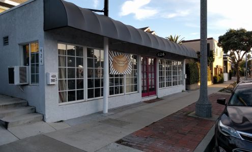 Vanity Beauty Parlour