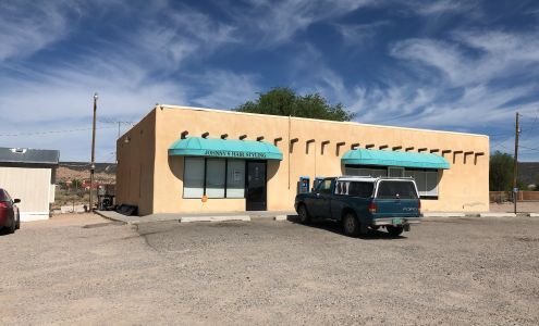 Johnny's Hair Styling 701 NM-68, Alcalde New Mexico 87511