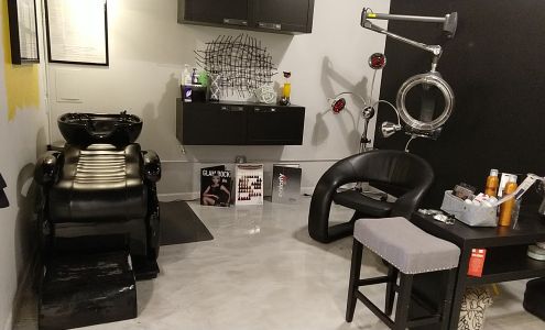 Shear Insanity Salon Cathedral City