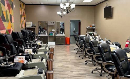 Barber Nails & Beyond