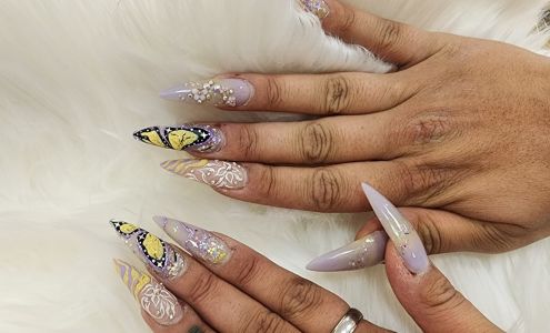 Premier Nails and Spa