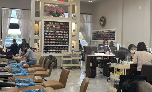 Modern's Nails & Spa Chandler