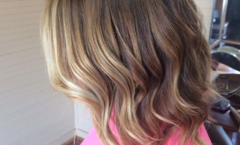 Simply Somer's Salon Bee Branch