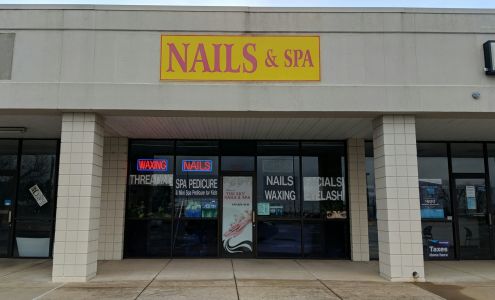 Tini Sky Nail Spa
