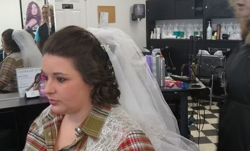 Attitudes Hair & Fashion Design 686 US-62, Eddyville Kentucky 42038