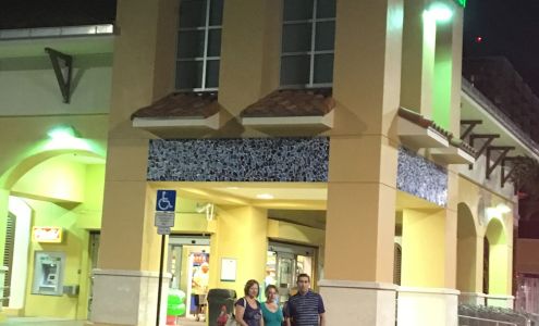 Publix Super Market at Galleria