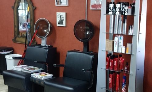 Tangles Hair Salon Greenwood