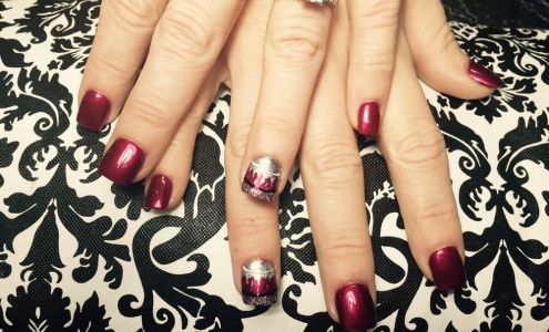 Salon Red Mountain Home