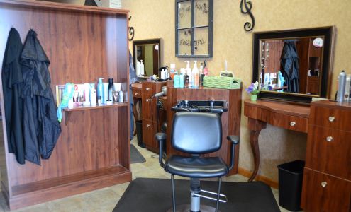 Bella Salon 511 S Pearl St, New London Wisconsin 54961