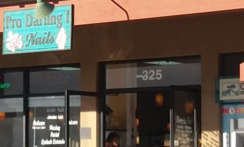 Pro Darling Nails 1