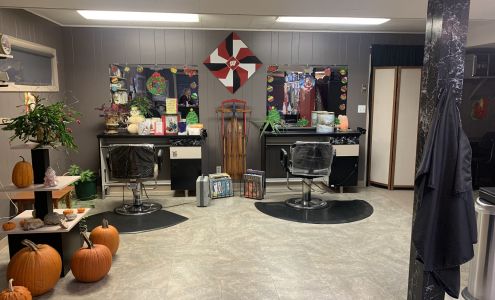 Shelly's Hair Care 803 S Wacouta Ave, Prairie du Chien Wisconsin 53821