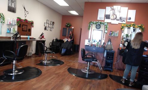 Main Attraction Hair Salon 21 W Wisconsin Ave, Tomahawk Wisconsin 54487