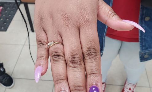 Super Nails 764 W Bel Air Ave, Aberdeen Maryland 21001