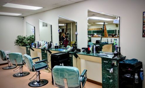 Frederick's Hair Fashion