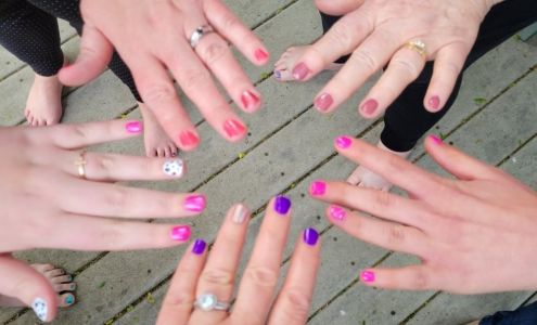 Mountain River Salon & Spa Confluence