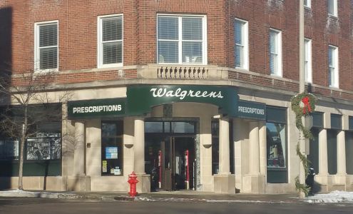 Walgreens Lake Forest