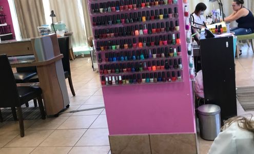 Mazee Nail Spa 305 N Moonlight Rd, Gardner Kansas 66030