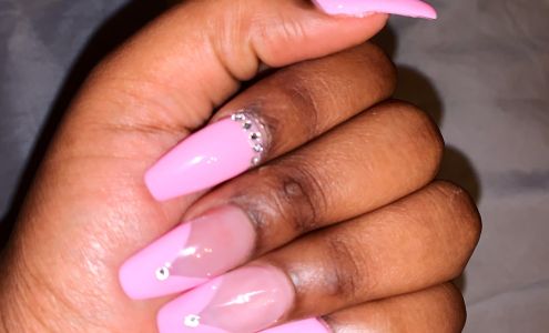Li Nails 1102 E Admiral Doyle Dr #12, New Iberia Louisiana 70560