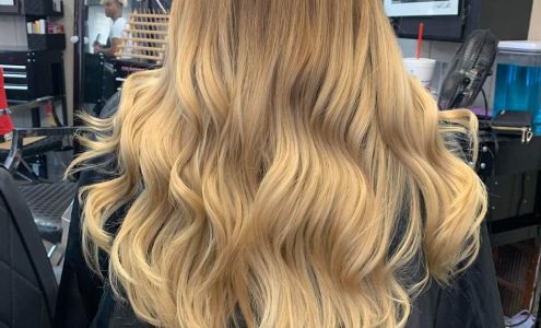 Hair by J 921 3rd Ave NW, Ardmore Oklahoma 73401