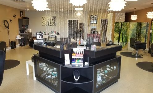 Stef's Salon & Spa, LLC 14 Potomac Rd, Portsmouth Rhode Island 02871