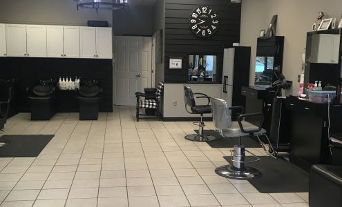 Profiles Hair And Nail Salon 139 Skyview Cir, Spruce Pine North Carolina 28777