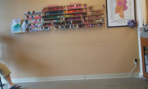 Mj Nails & Spa 243 Parkway Plaza, Heidrick Kentucky 40949