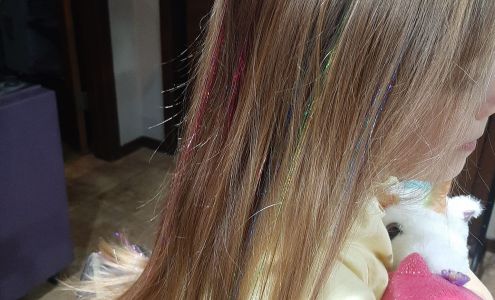 Deb's Hilltop Hairworks Pender