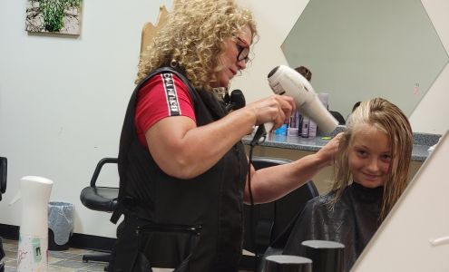 Visions Hair Salon East Tawas Michigan 48730