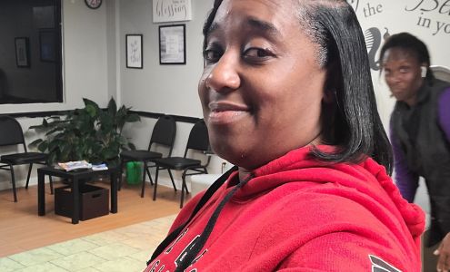 Uniquely U Beauty Salon Midway