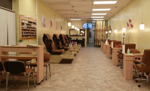 Gigi's Nails 128 E Central Ave, Titusville Pennsylvania 16354