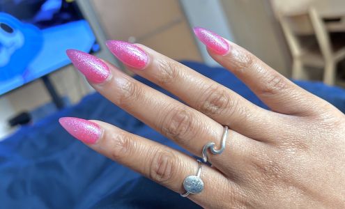 Central Nails & Spa Stratford