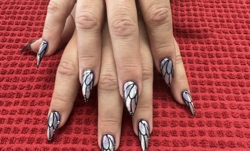 DK Nail's & Spa 535 N Halleck St, De Motte Indiana 46310