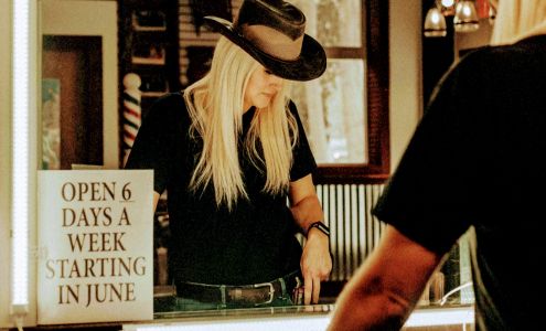 Hart Barber Shop 311 E Main St, Hart Michigan 49420