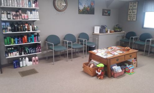 Burbank Beauty Salon 136 E Middle St, Burbank Ohio 44214