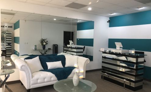 Diamond's Beauty Bar