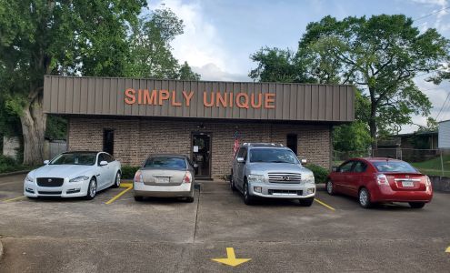 Simply Unique Beauty Salon 203 Jefferson St, Marion Alabama 36756