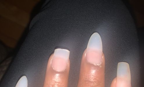 Lady Nails Monroeville