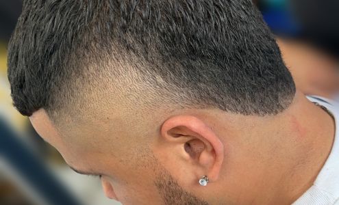 Latinos Hair & Beauty Creations